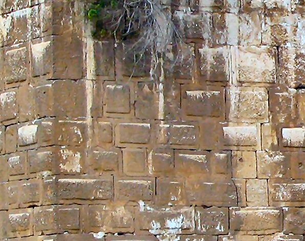 Varying vertical band width in the walls of Alexandria.